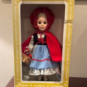 "EFFANBEE" 11" Little Red Riding Hood STORYBOOK COLLECTION W/BOX